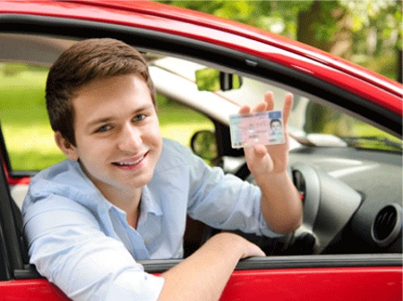 Фальшивые водительские права