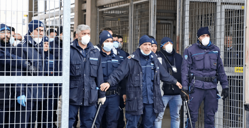 Коронавирус – безотлагательный повод для изменения меры пресечения